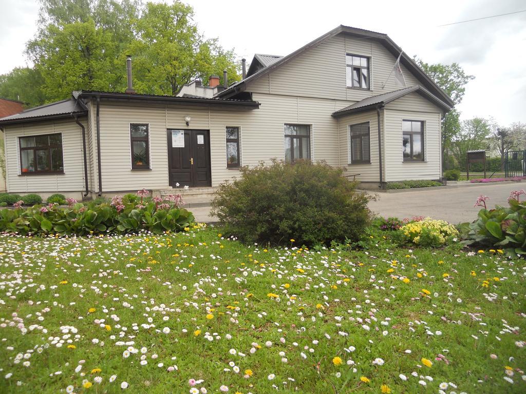 Latvijas Sarkana Krusta Viesnica Rēzekne Exteriér fotografie